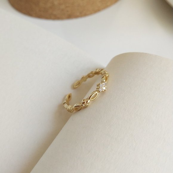 18K Goldplated Minimalist Geometric Chain Ring 925 - Picture 2 of 8